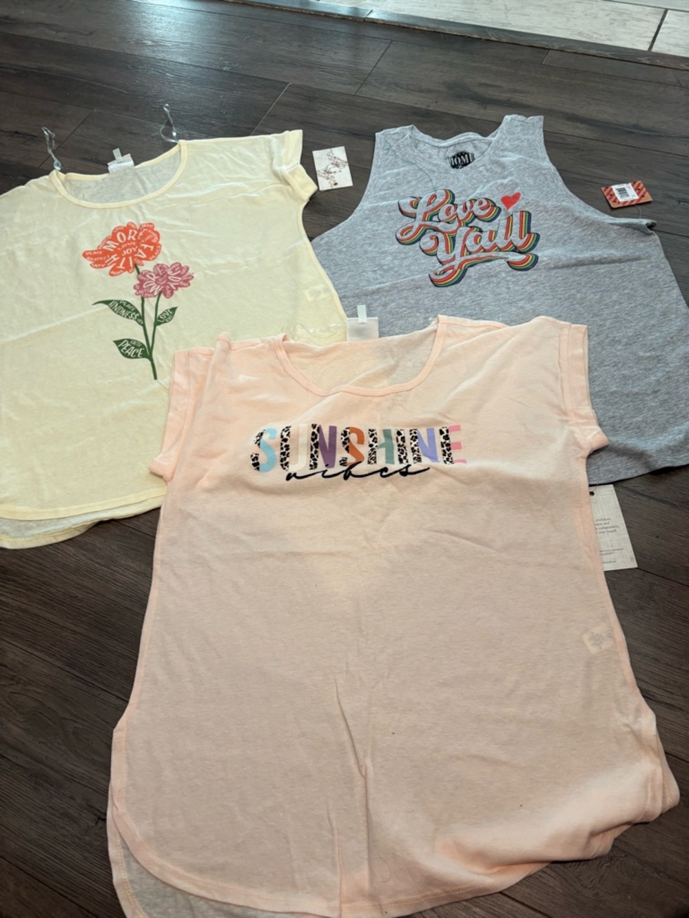 Womens 3PK Shirts Size M 8-10